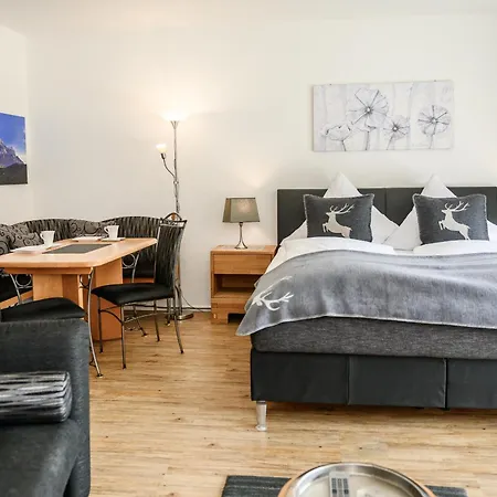 Апартаменти Sonnenstrahl Гарміш-Партенкірхен